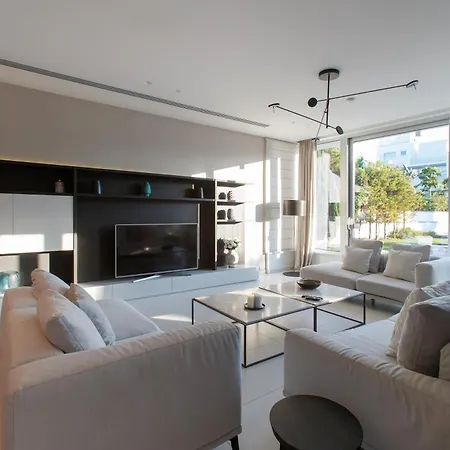Vivo Mare Beachfront - Emerald * Ayia Napa