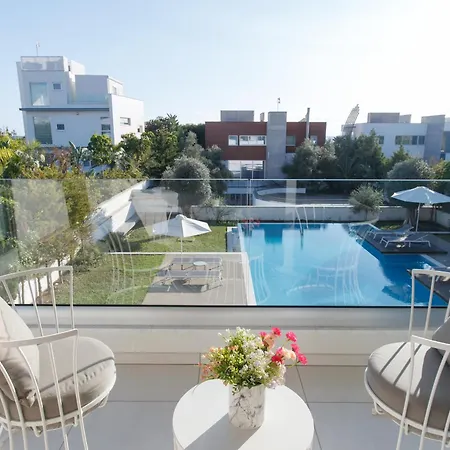 Villa Vivo Mare Beachfront - Emerald *