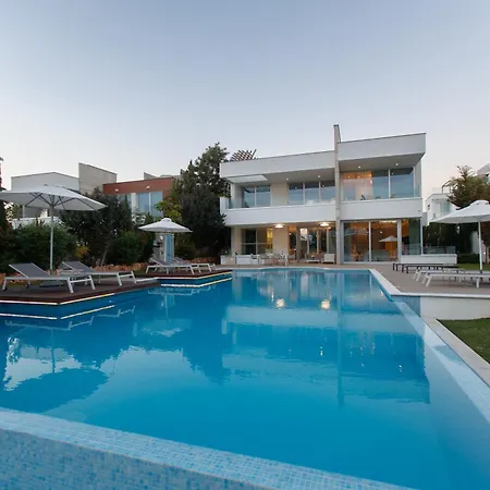 Villa Vivo Mare Beachfront - Emerald Ayia Napa