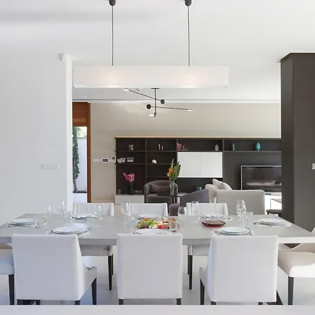 Vivo Mare Beachfront - Emerald * Ayia Napa